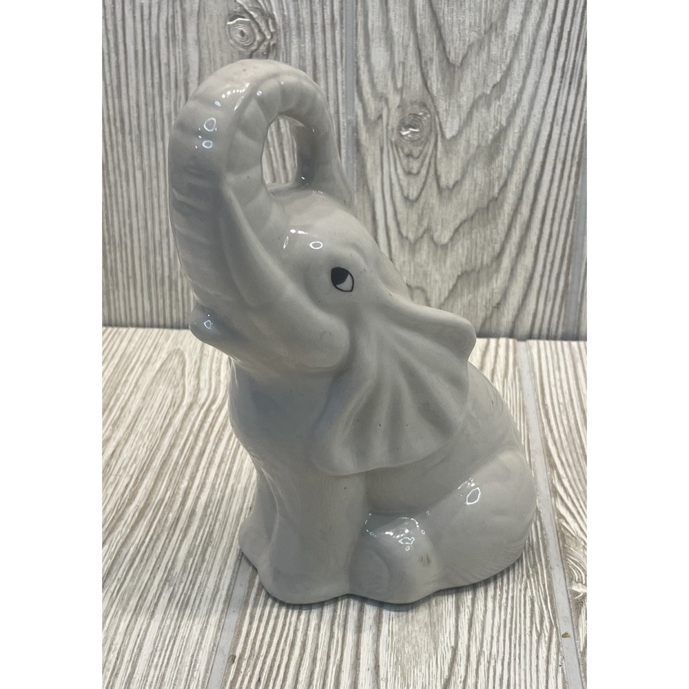VTG Ceramic Elephant Figurine Sitting Seated Raised Trunk 6.75" Made in Brazil